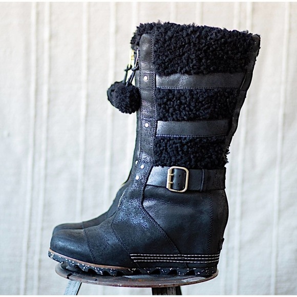 Sorel Helen Wedge Holiday Boot - Picture 5 of 10